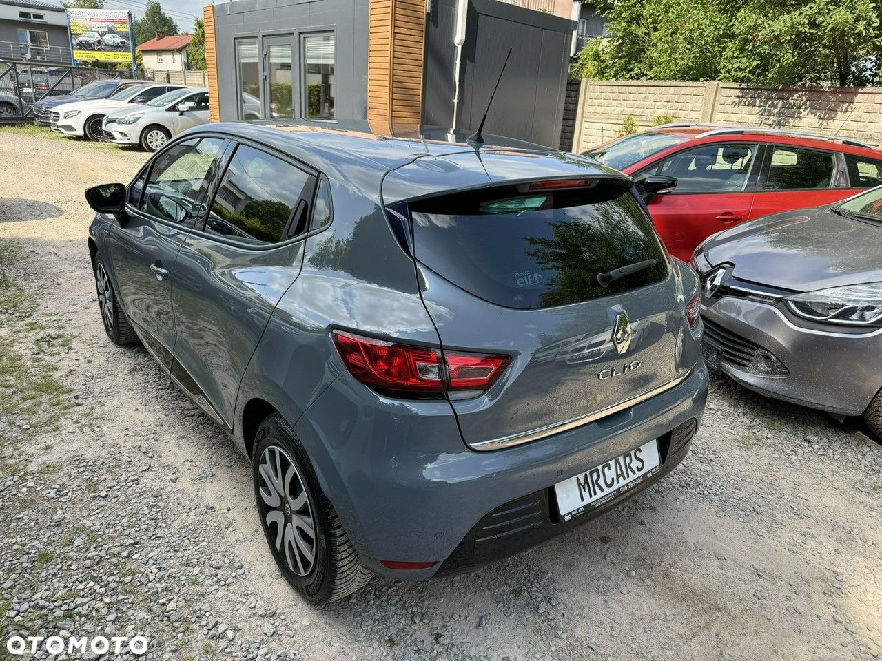 Renault Clio - 9