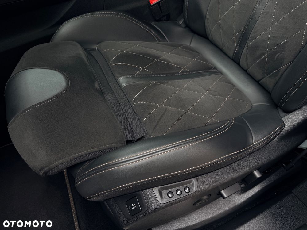 Peugeot 3008 BlueHDi 180 Stop & Start EAT8 GT - 9