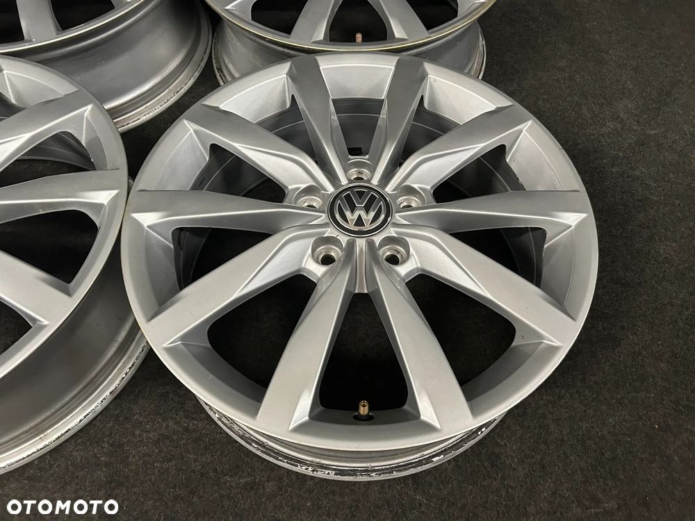 Alufelgi VW Golf 7, 6, 5, Sportsvan, Touran, Caddy 17 cali 5x112 4szt. - 8