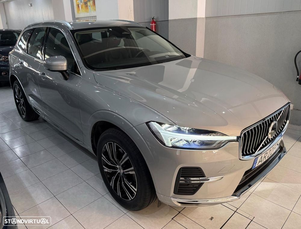 Volvo XC 60 2.0 B4 Plus Bright - 11