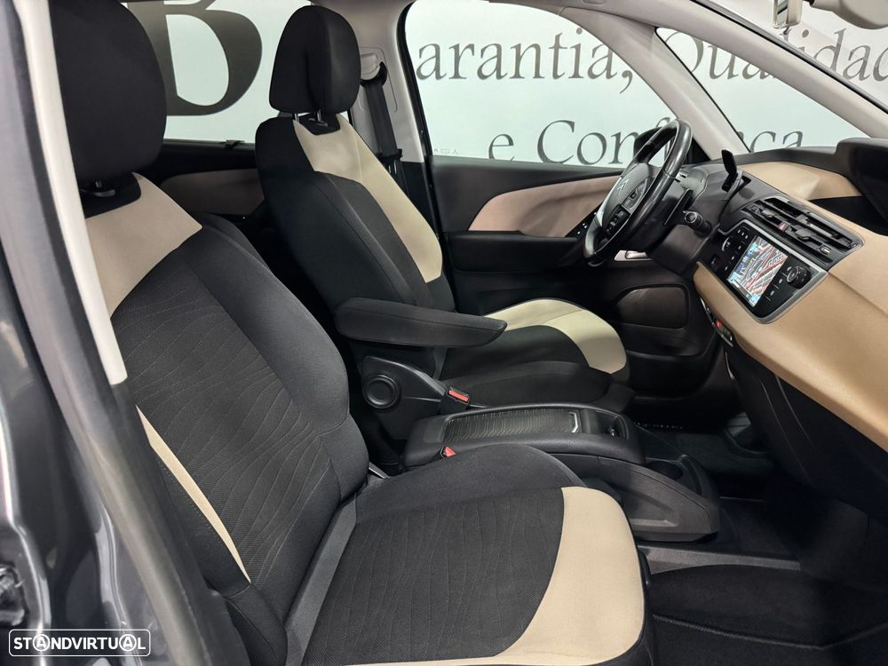 Citroën C4 Grand Picasso 1.6 e-HDi Intensive ETG6 - 37