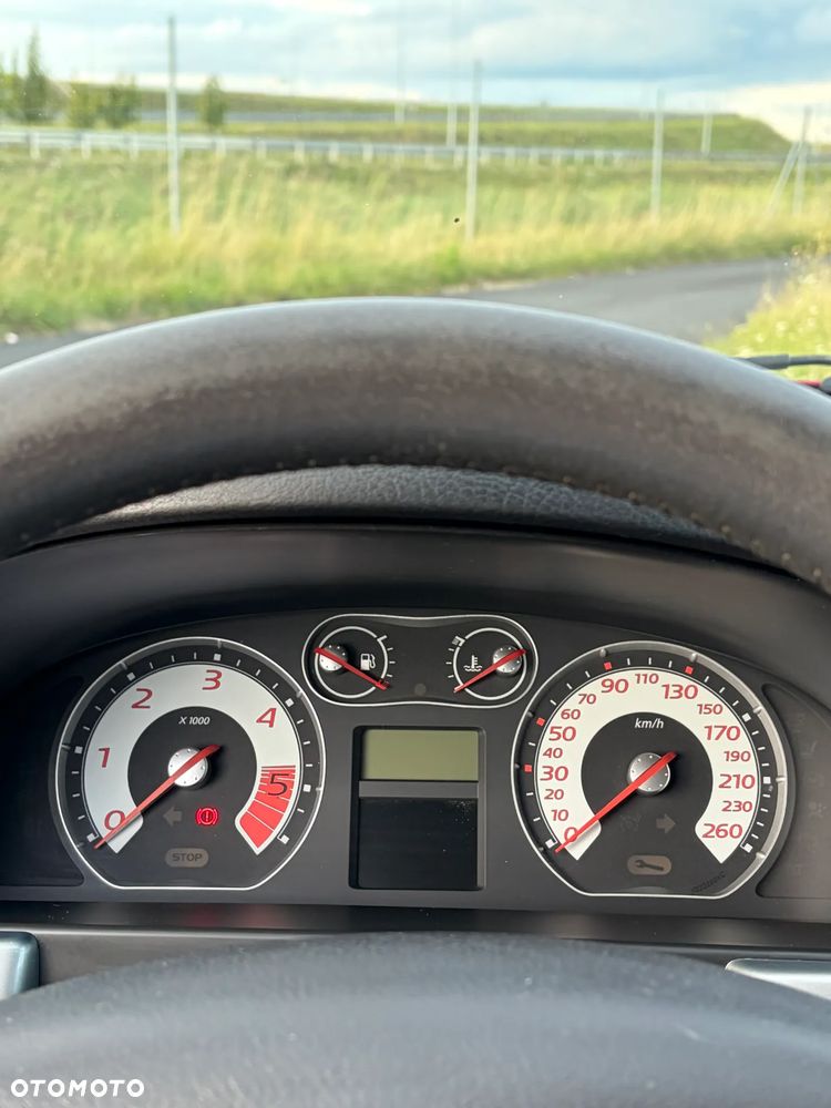 Renault Laguna 1.9 dCi Confort Dynamique - 9