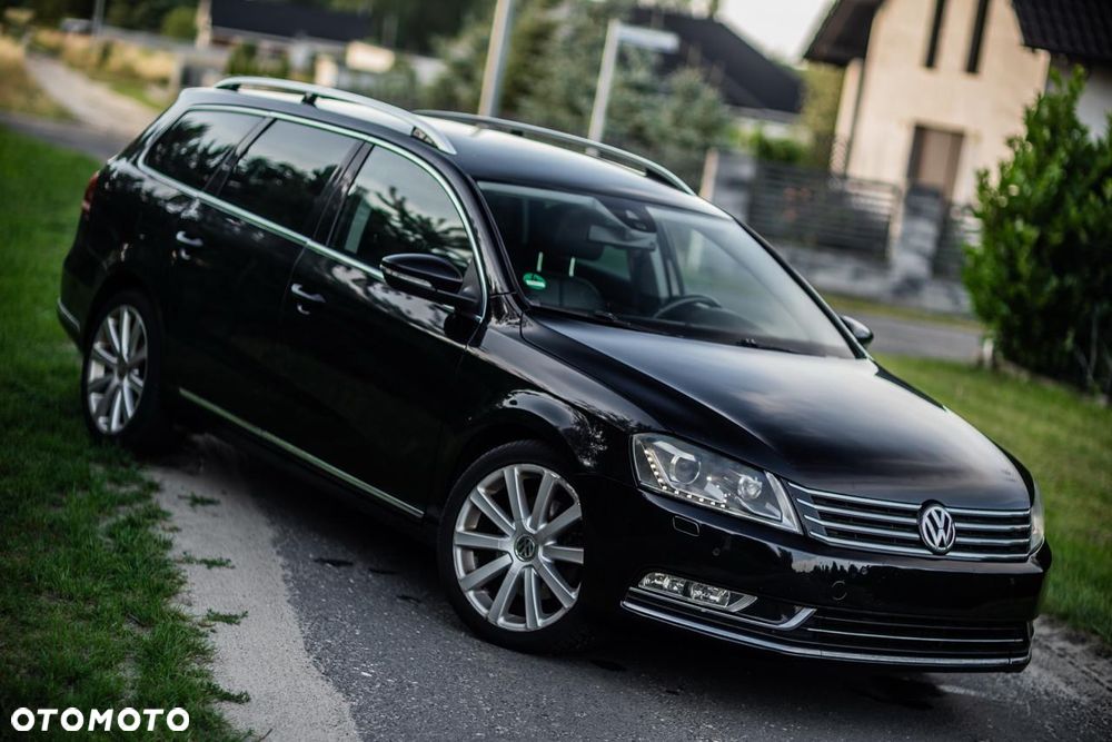 Volkswagen Passat 2.0 TDI Highline - 12
