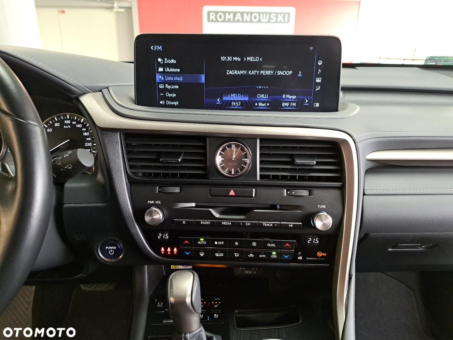 Lexus RX - 19