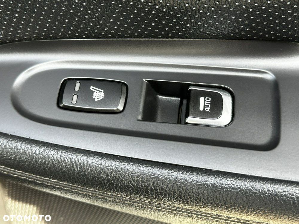 Kia Carens 1.7 CRDi XL 7os 7DCT - 31