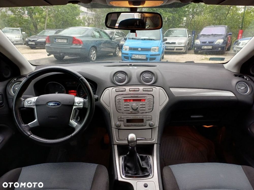 Ford Mondeo - 9