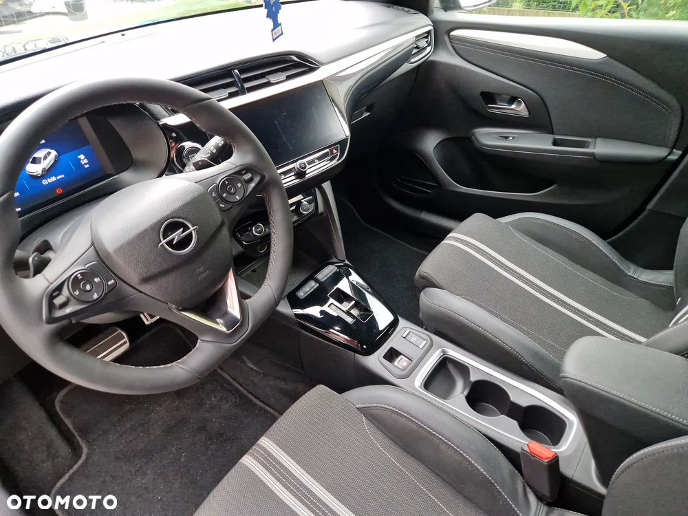 Opel Corsa 1.2 GS S&S - 19