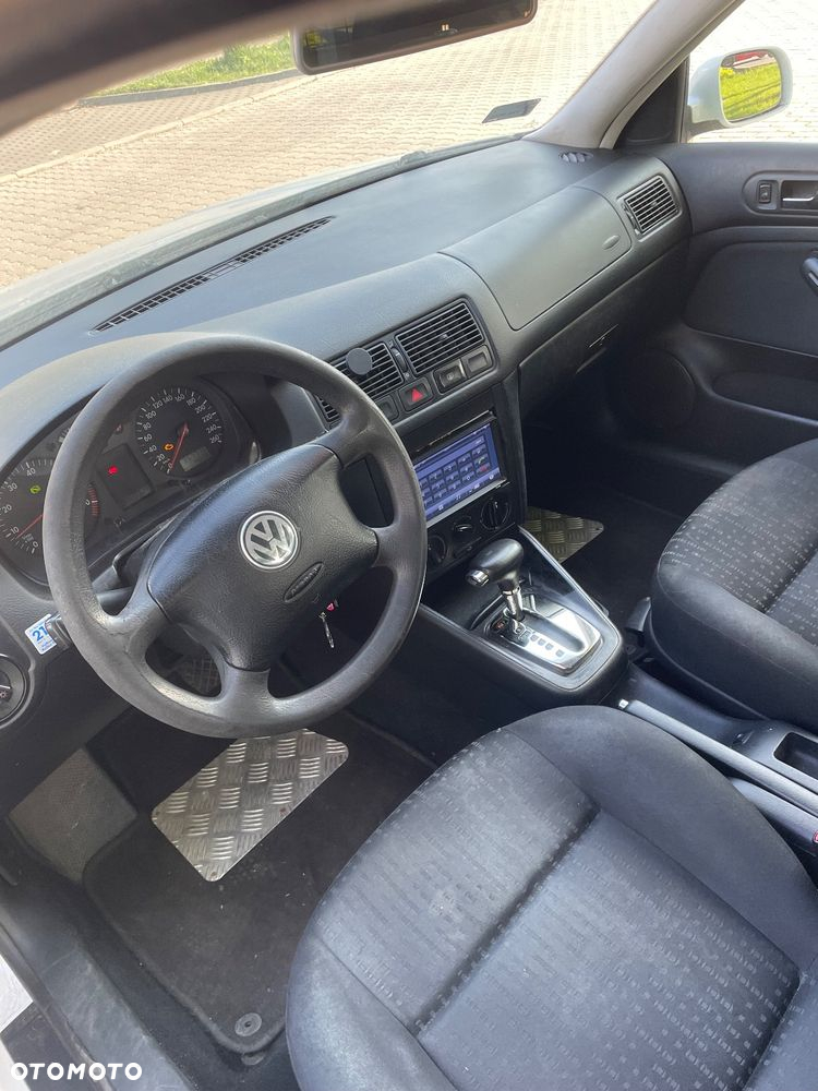 Volkswagen Golf Variant 1.6 Automatik - 6