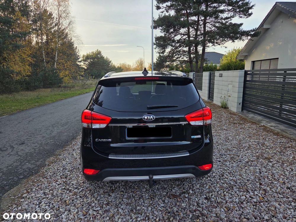 Kia Carens 1.7 CRDi 141 ISG Spirit - 26