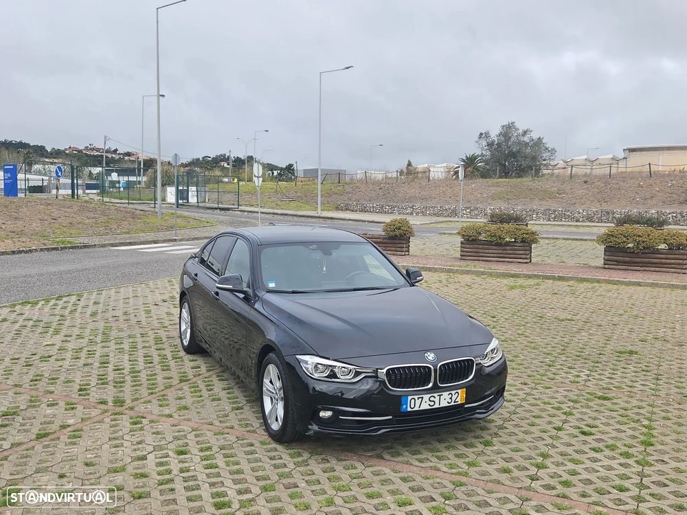 BMW 330 e iPerformance Advantage - 5
