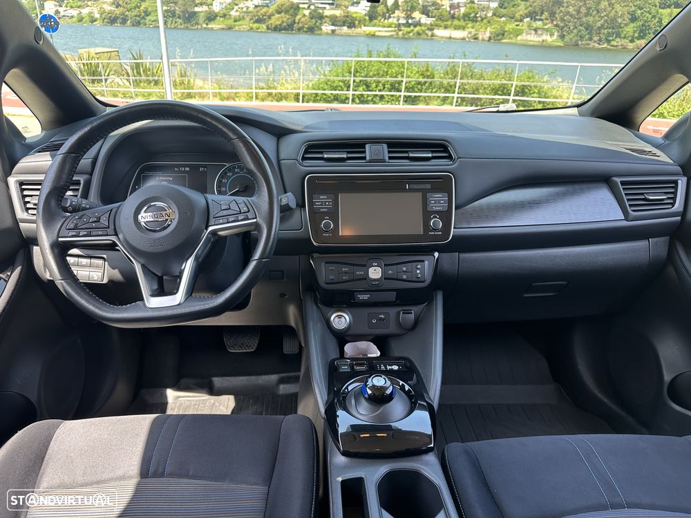 Nissan Leaf Acenta - 10