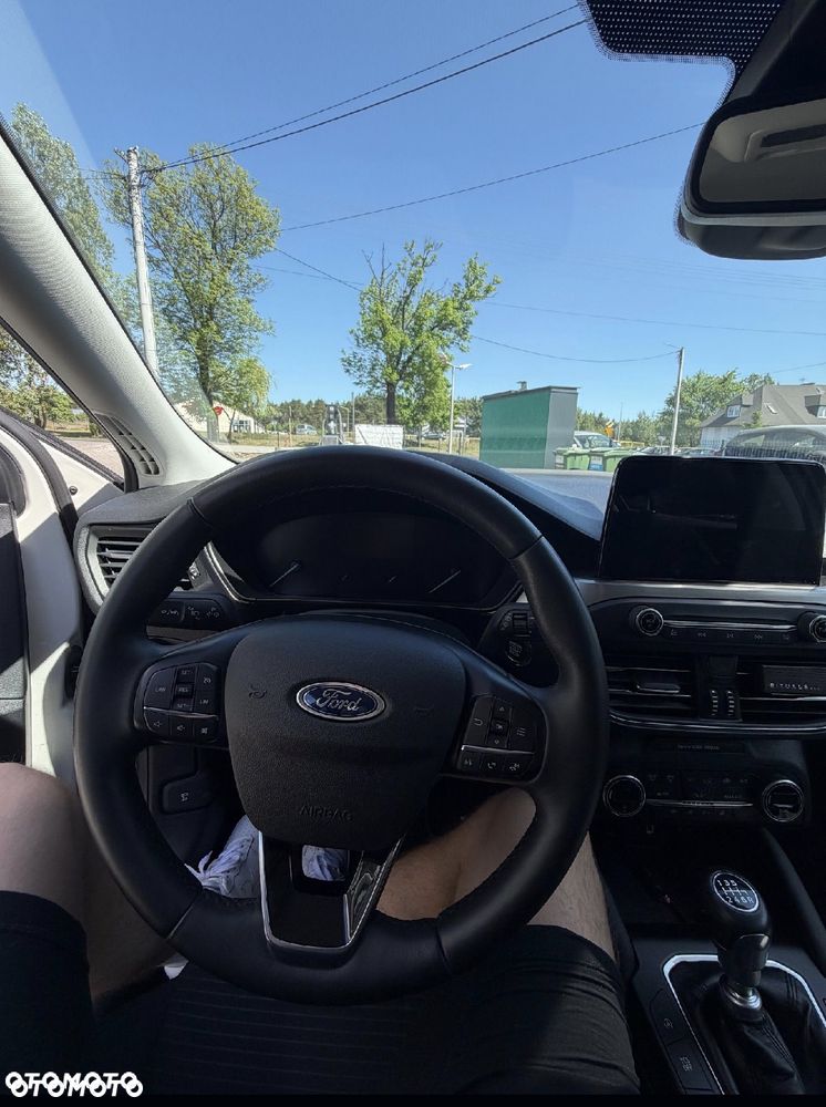 Ford Focus 1.0 EcoBoost mHEV Active - 8