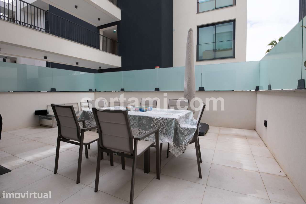 Apartamento T2 Venda em Quarteira,Loulé - Grande imagem: 3/18