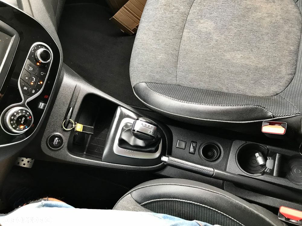 Renault Captur - 18