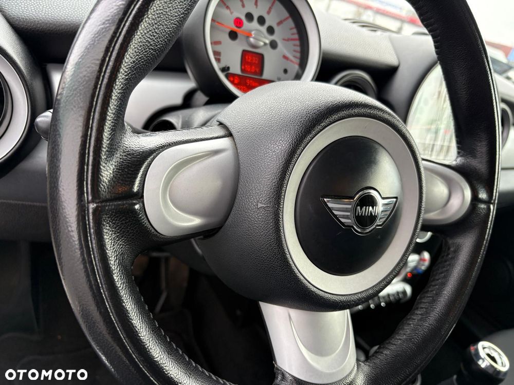 MINI ONE Standard - 12