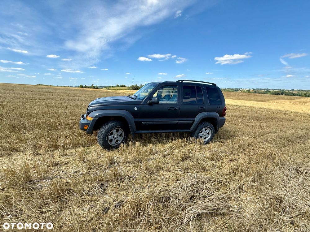 Jeep Liberty - 1