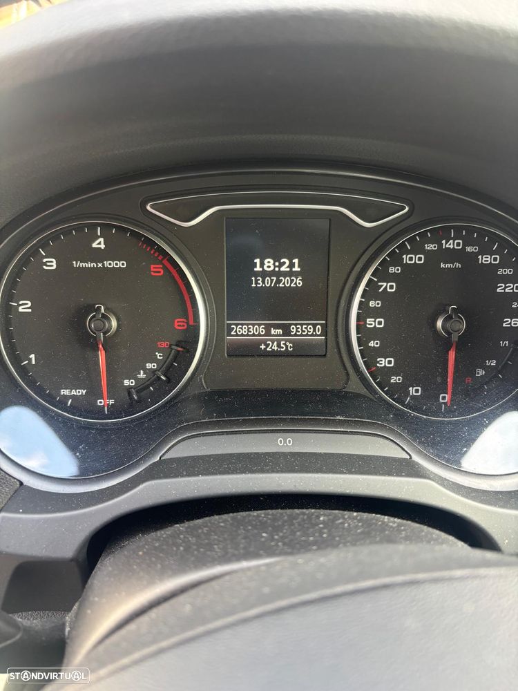 Audi A3 Sportback 1.6 TDI Attraction Ultra - 7