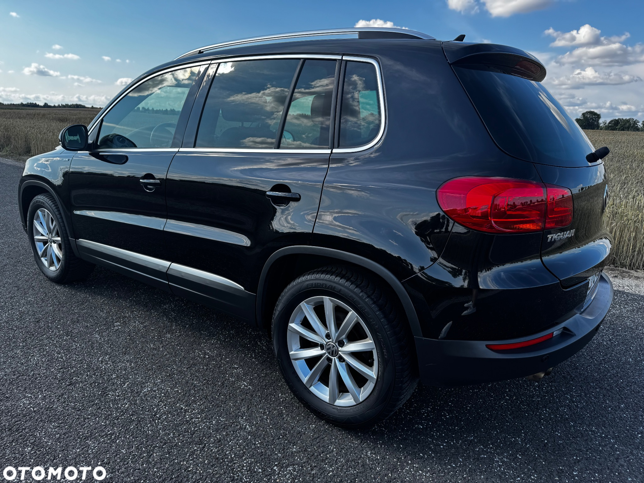 Volkswagen Tiguan 1.4 TSI BlueMotion Technology Lounge Sport & Style - 10