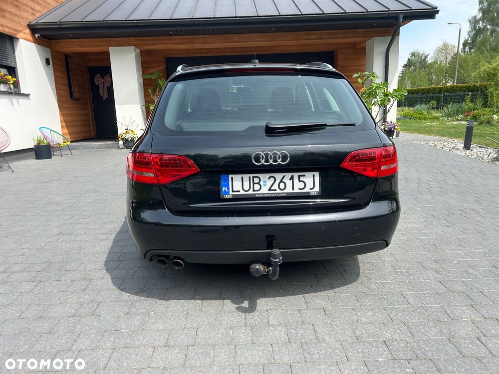 Audi A4 Avant 2.0 TDI - 7