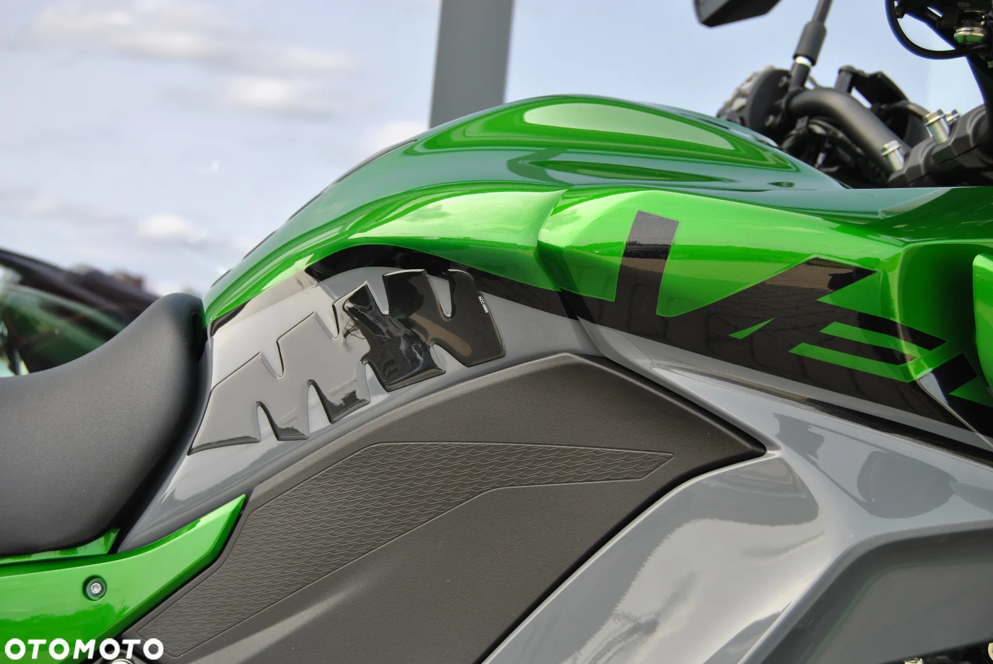 Kawasaki Versys 1000 - 12