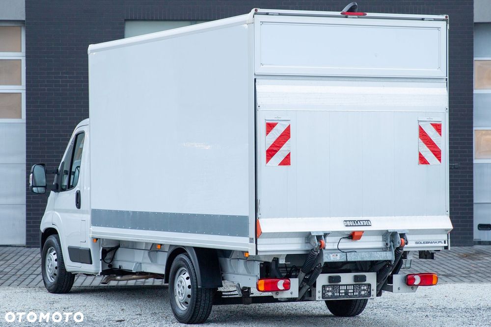 Peugeot Boxer 165KM 8ep KONTENER + WINDA dHollandia 750kg - 2