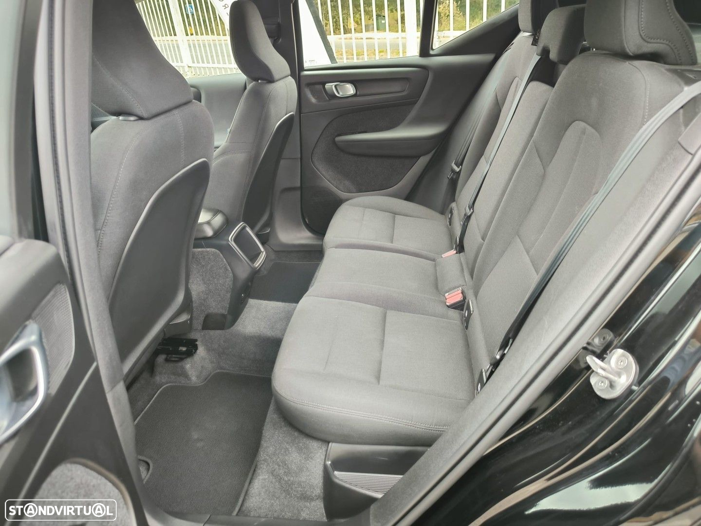 Volvo XC 40 1.5 T2 Essential - 17
