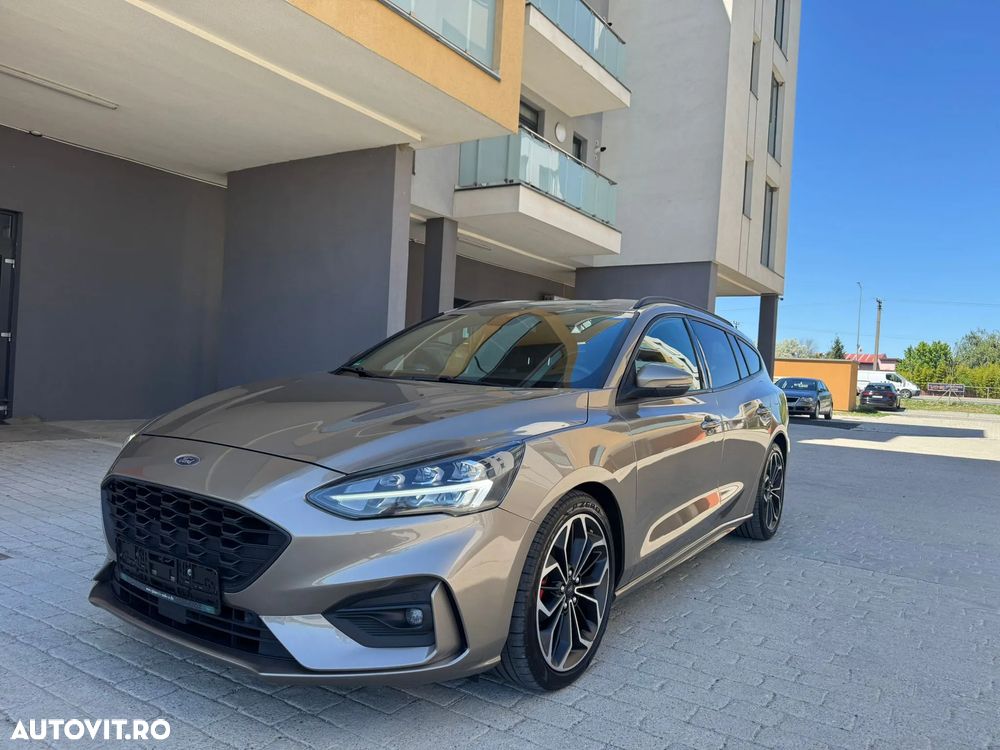 Ford Focus 1.5 EcoBlue Start-Stopp-System Aut. ST-LINE - 1