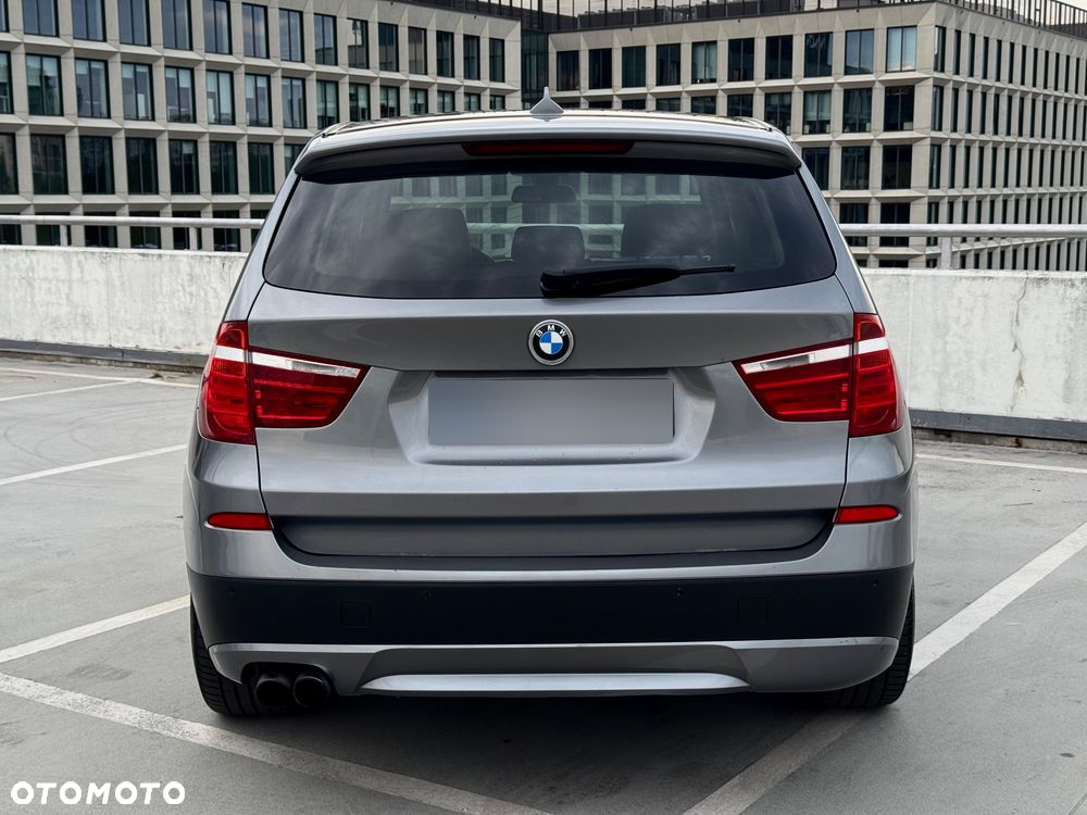 BMW X3 xDrive28i - 8