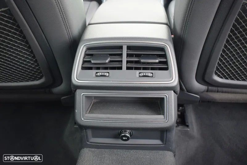 Audi A6 Avant 40 TDI S tronic - 33