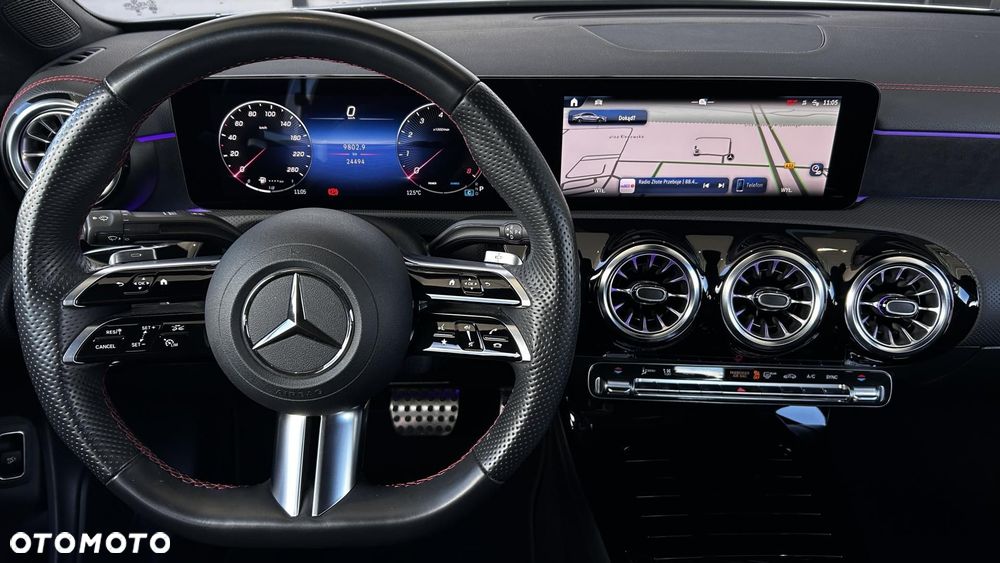 Mercedes-Benz CLA - 16