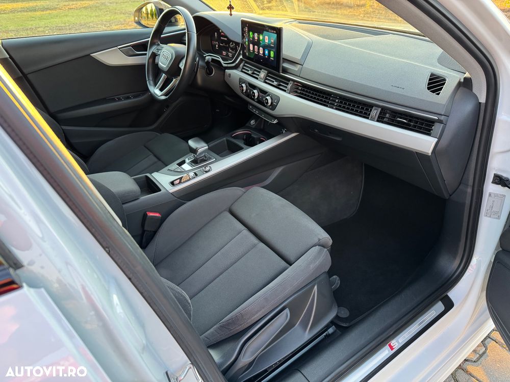 Audi A4 Avant 2.0 40 TDI S tronic MHEV S Line - 30