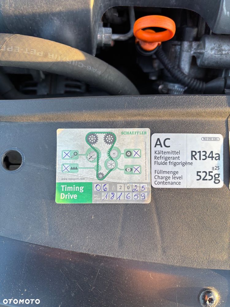 Volkswagen Golf 2.0 TDI DPF Trendline - 19