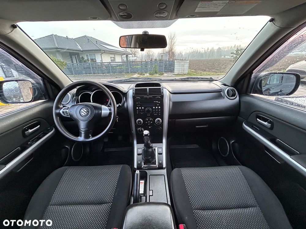 Suzuki Grand Vitara 2.0 Comfort - 7