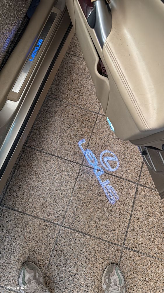 Lexus IS 220 d Luxury 25 - 14