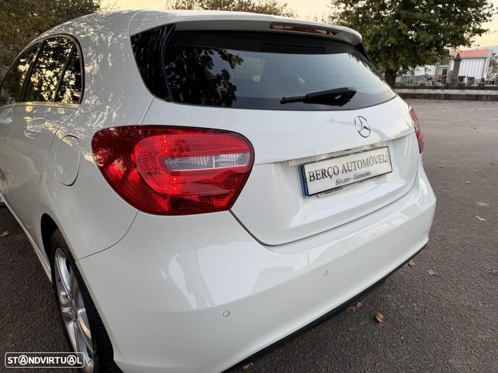 Mercedes-Benz A 180 d BlueEFFICIENCY Edition Style - 14