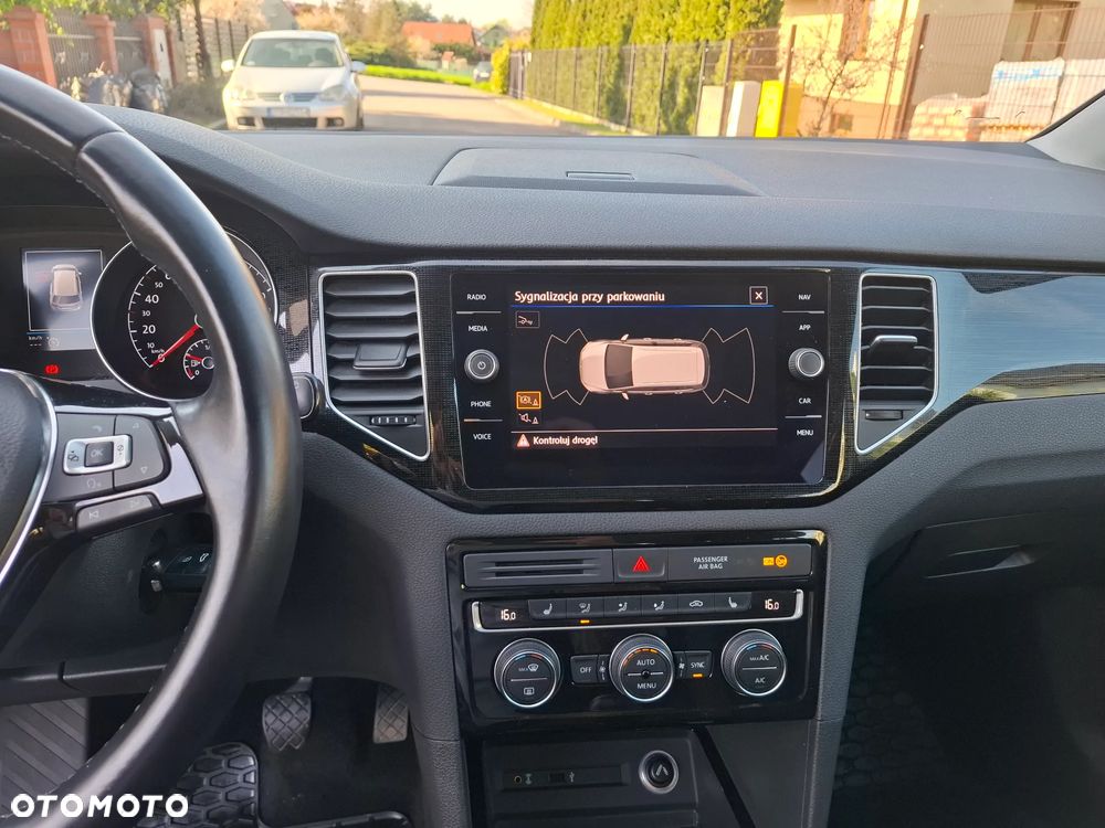 Volkswagen Golf Sportsvan 1.5 TSI ACT OPF Highline - 22