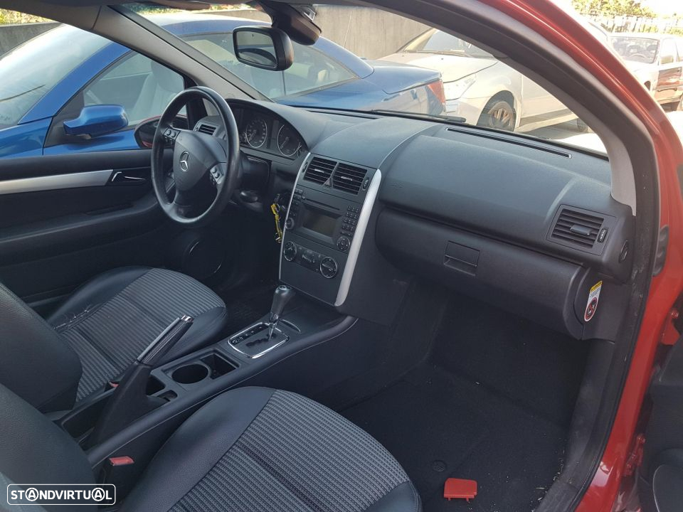 Mercedes A180 Cdi 2009 para peças - 4
