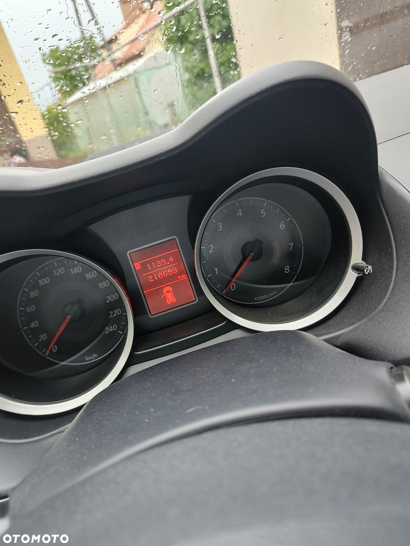 Mitsubishi Lancer - 12
