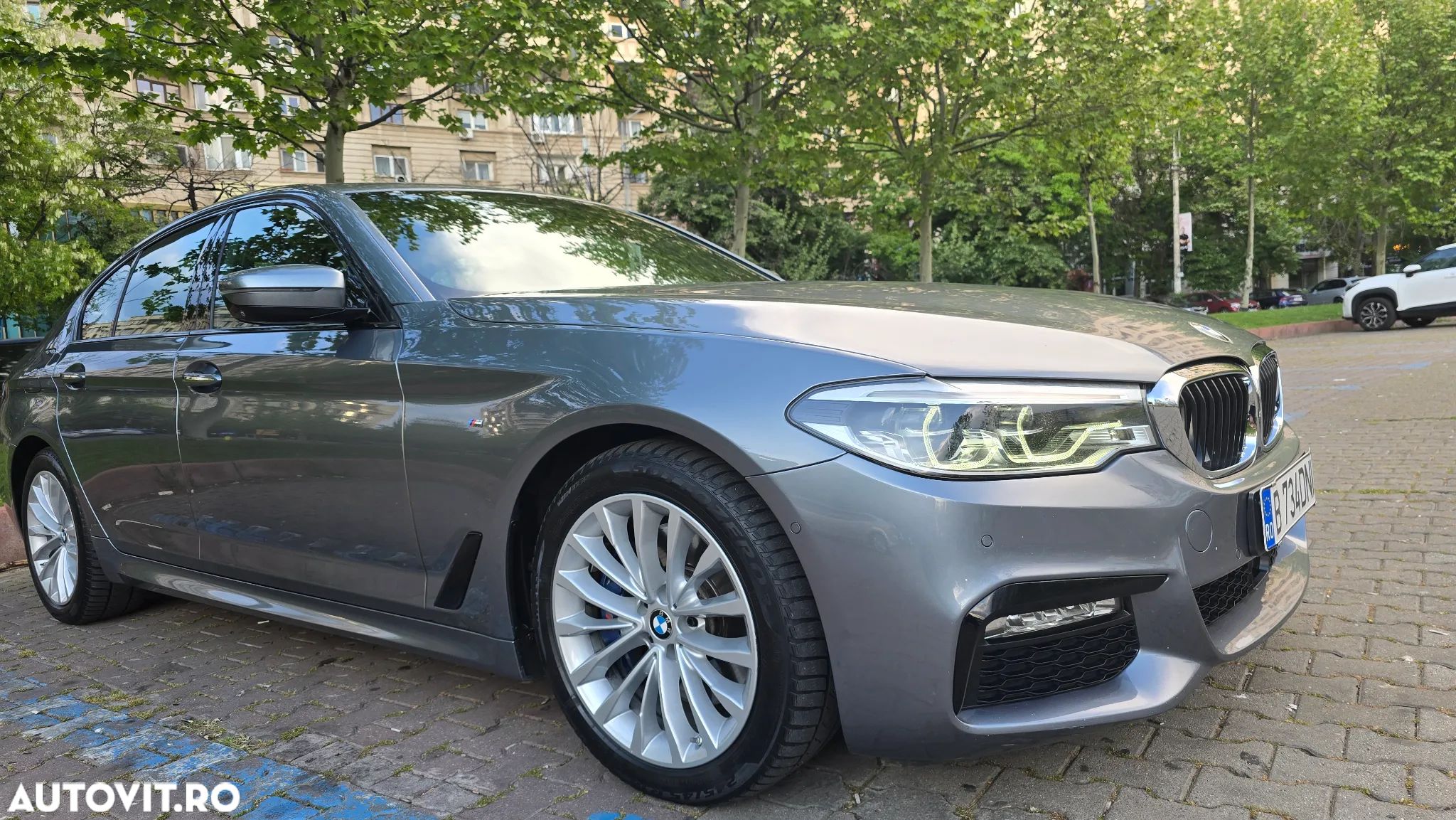 BMW Seria 5 530d AT - 1