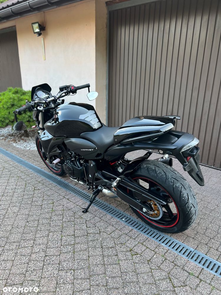 Honda Hornet - 18