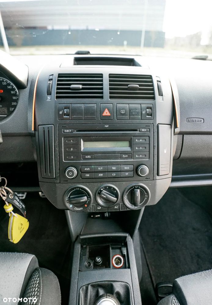 Volkswagen Polo 1.4 CrossPolo - 6