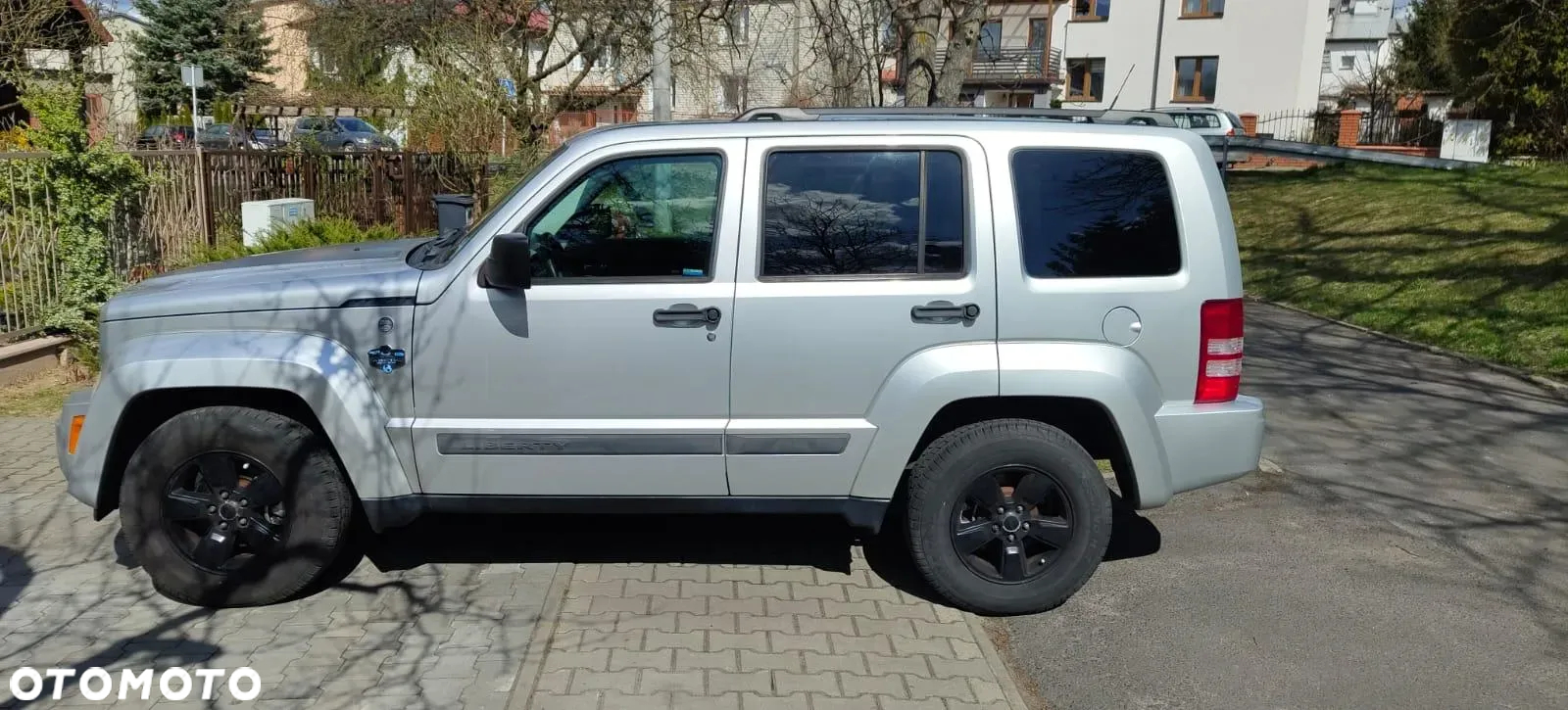 Jeep Liberty - 4