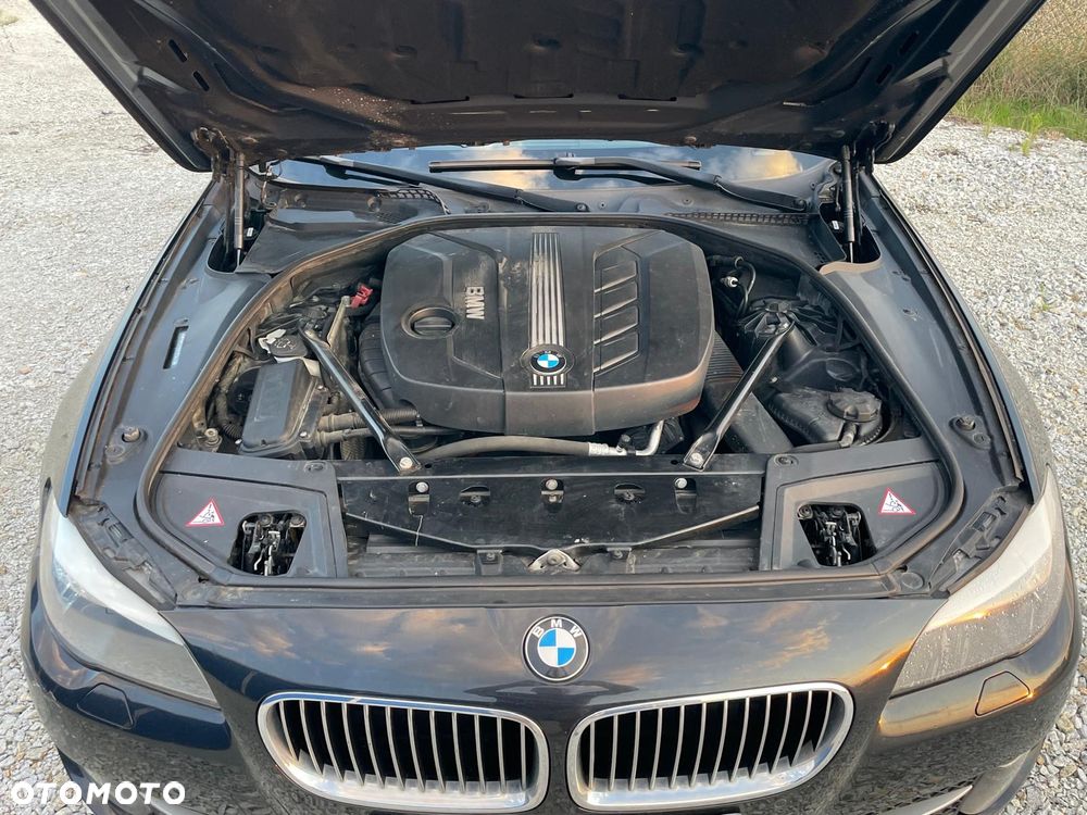 BMW Seria 5 520d Blue Performance - 17