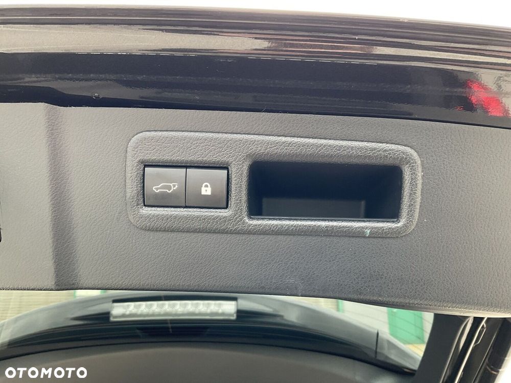 Lexus NX 300h Comfort AWD - 30