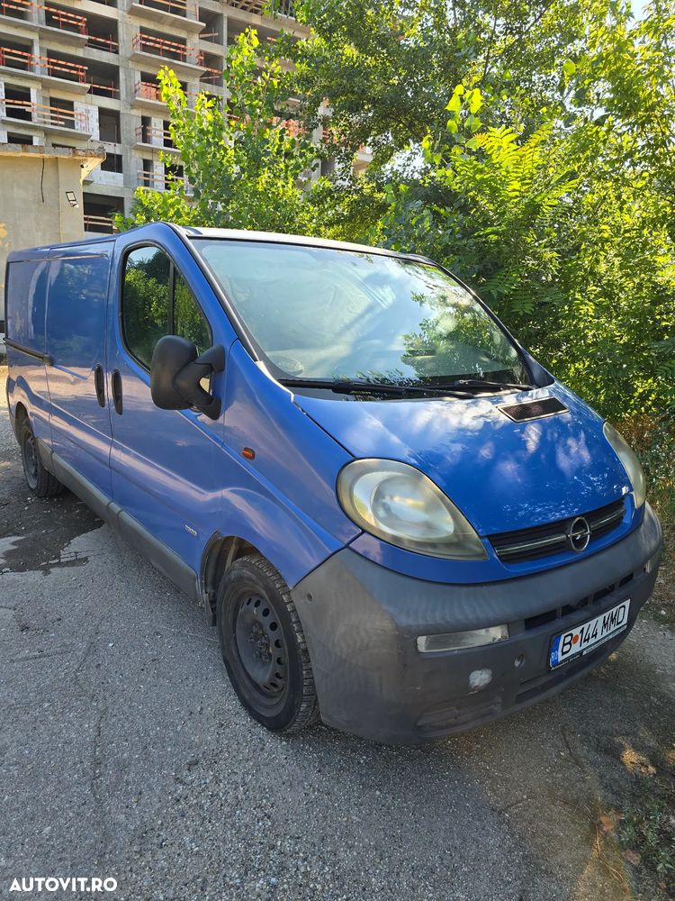 Opel Vivaro - 2