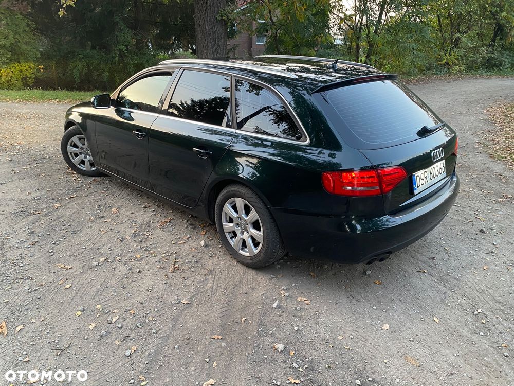 Audi A4 Avant - 6