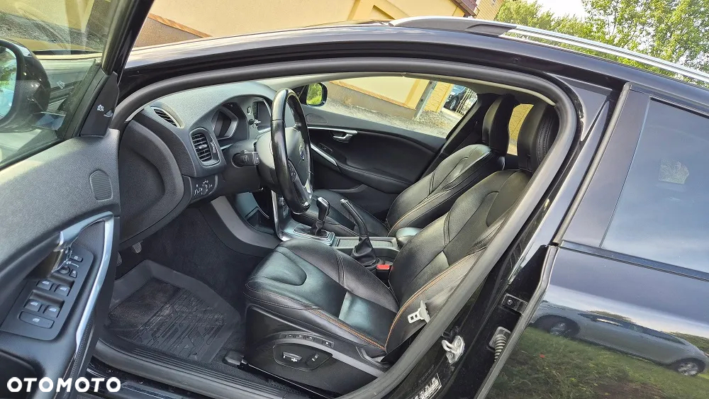 Volvo V40 Cross Country D4 Summum - 8