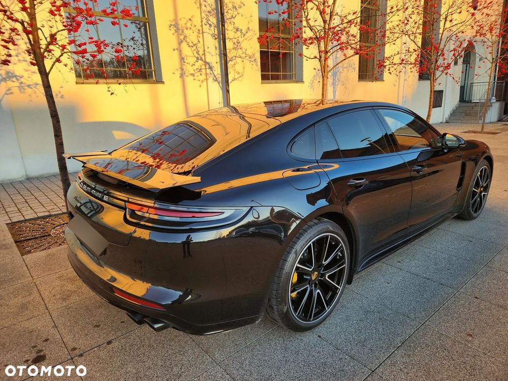 Porsche Panamera Turbo - 14