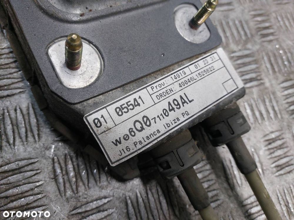 LEWAREK ZMIANY BIEGÓW + LINKI 5B SEAT IBIZA III 1.2 12V  6Q0711049AL - 6