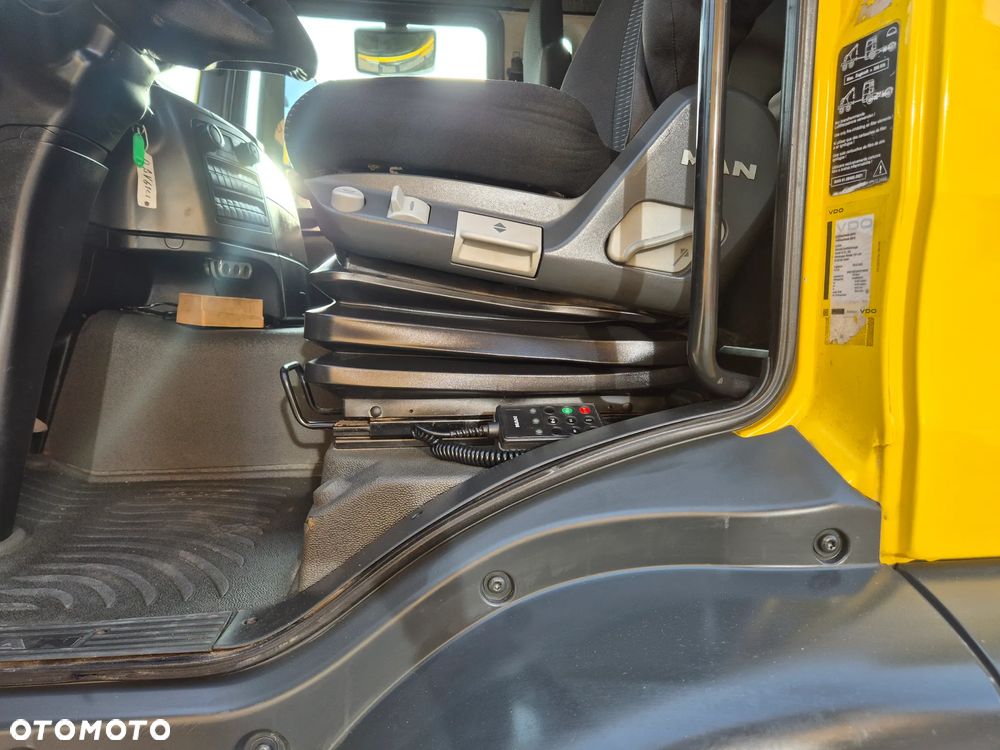 MAN TGS 26.440 6X2 HDS ATLAS TEREX 165 BUDOWLANY Sprowadzony - 22